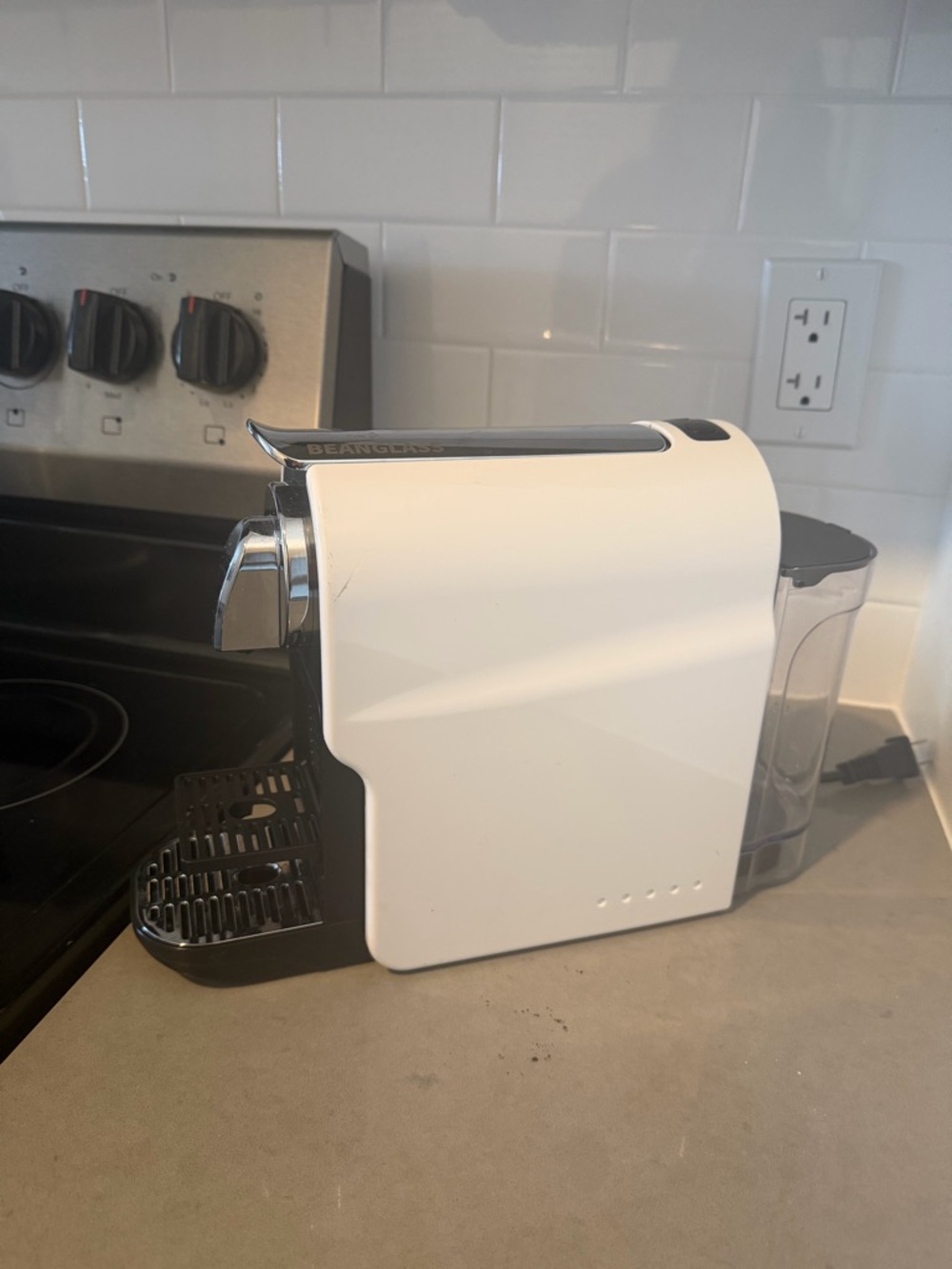 Nespresso Beanglass Machine - Picture 9 of 10